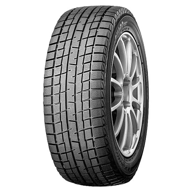 Yokohama IceGUARD IG30 255/45 R18 99Q